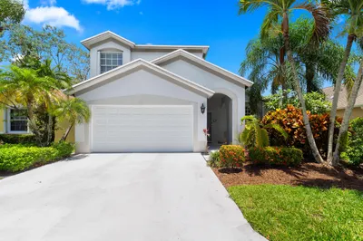2211 Soundings Court 1