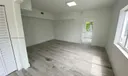 835 SW 8th Ave Photo