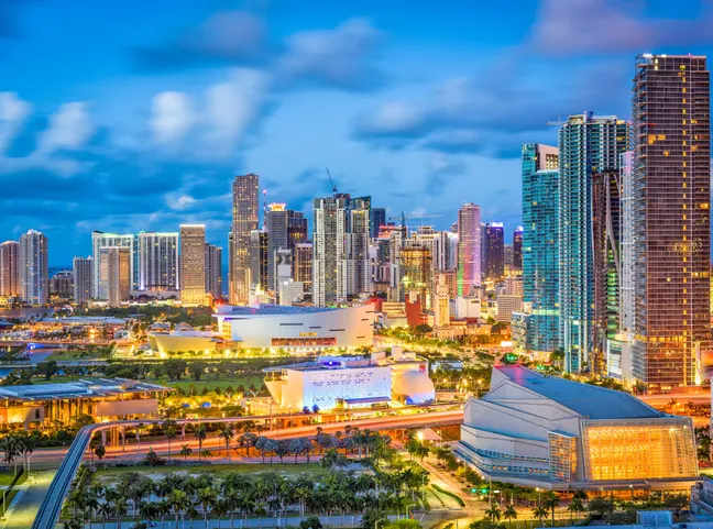 Isle of Dreams in North Bay Village: Waterfront Luxury Between Miami and Miami Beach