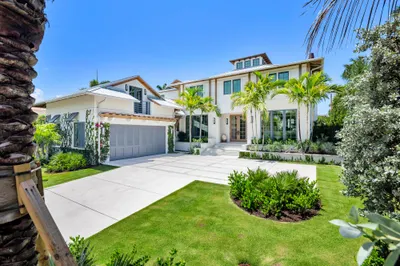 125 Worth Court N 1