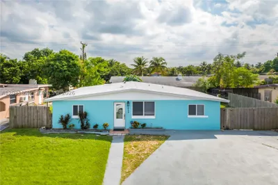 630 NW 199th St 1