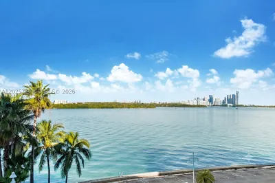 10350 W Bay Harbor Dr #4R 1