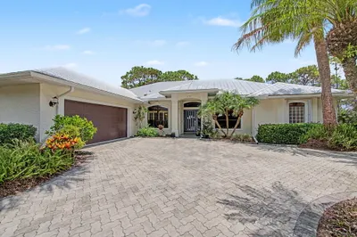 8780 SW Fishermans Wharf Drive 1