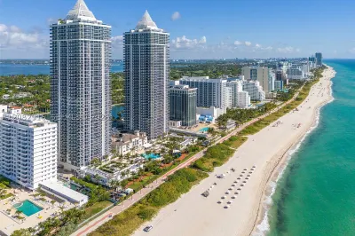 4779 Collins Ave #1805 1