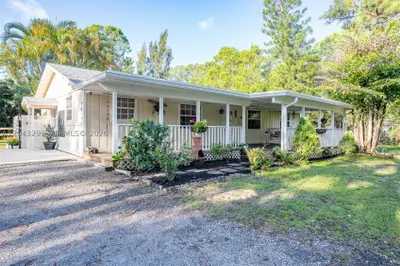 15160 Scotts Pl 1