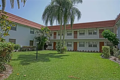 2600 SE Ocean Boulevard #Q3 1