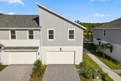 4224 Brookgreen Square 1