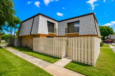 168 Lake Arbor Drive 1