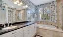53 Seabreeze Avenue Photo