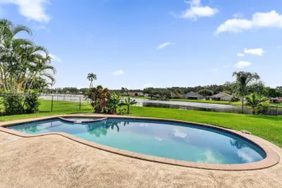 1720 W Oak Knoll Cir 1