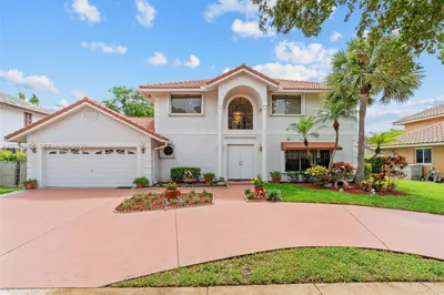4958 NW 49th Ave 1