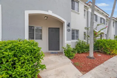 2992 SE 15th Ave 1