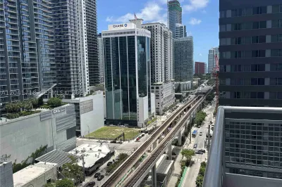 690 SW 1st Ct #2124 1