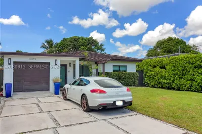 6353 SW 29th St 0 1