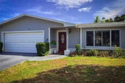 1760 SW 12th St 1