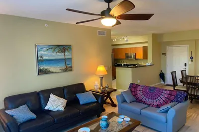 802 W Windward Way #203 1