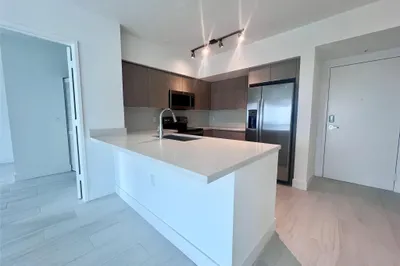 601 E Dania Beach Boulevard #615 1