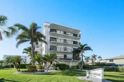 2677 S Ocean Boulevard #2-B 1