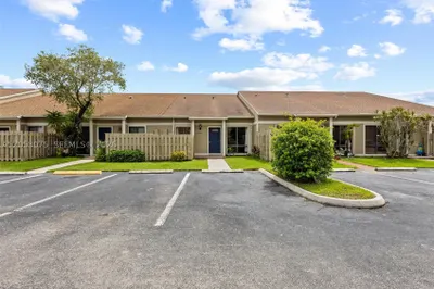 11166 NW 37th St 1