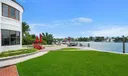 394 S Hibiscus Dr Photo