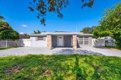 730 N 64th Ave 1