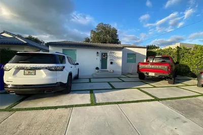 1935 SW 24th Ter 1