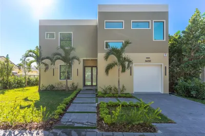 3650 SW 13th St 1