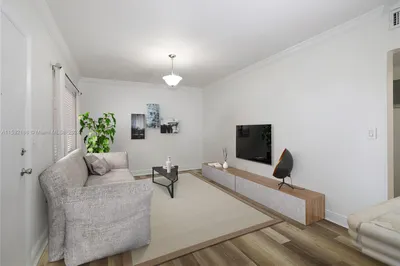 1014 Salzedo St #310 1