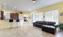 2904 SW Sutton Place Photo