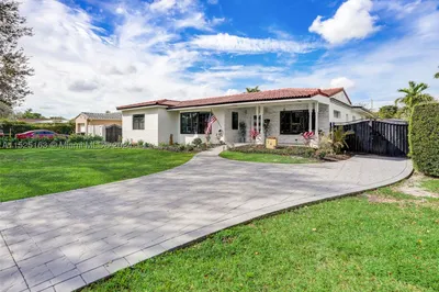 140 Pocatella St 1
