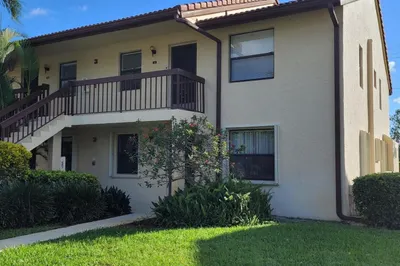 4626 Lucerne Lakes Boulevard E #106 1