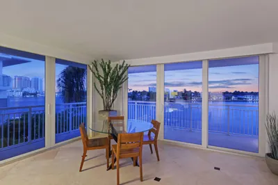 511 Bayshore Drive #401 1