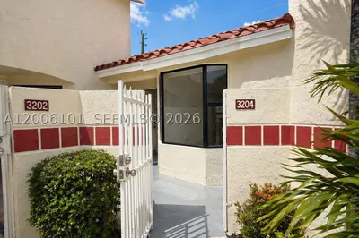 3204 San Remo Cir #3204 1