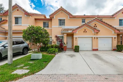 2123 SW 87th Ter 1