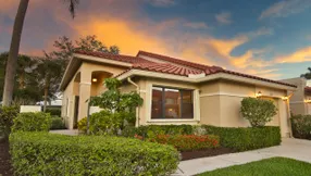 Just Listed | Pretty in PGA National | 870 Windermere Way