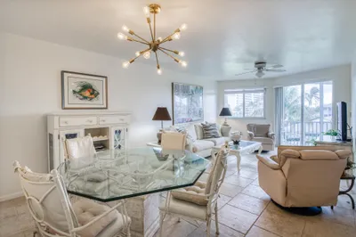 2700 Banyan Road #32 1