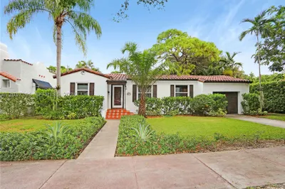 221 Camilo Ave 1