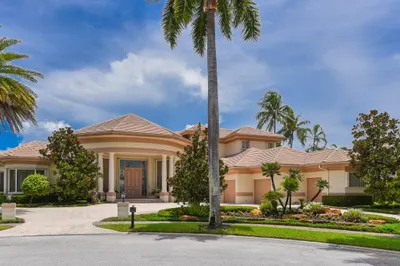 6949 Lake Estates Court 1