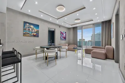 Epic Residences 50th-floor living and dining area