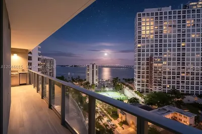 1451 Brickell Ave #1404 1