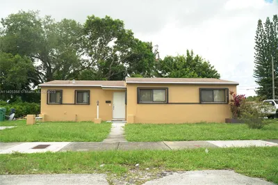 281 NW 183rd St 1