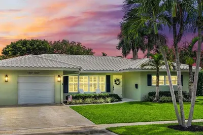 38 SW 10th Avenue 1