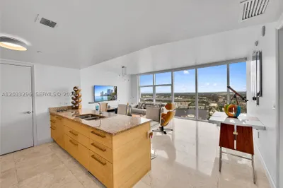 1830 S Ocean Dr #4807 1