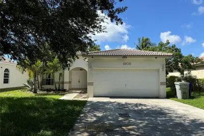 1808 NW 4th Street 1