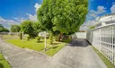 720 E 8th Ln Photo