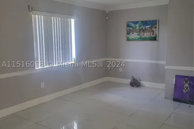 846 NW 3rd Ter 1