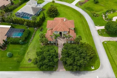 10303 SW Fiddlers Way 1