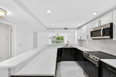 3901 S Flagler Drive #105 1