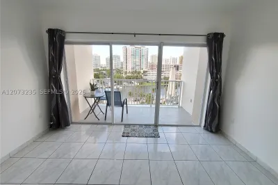 300 Bayview Dr #603 1