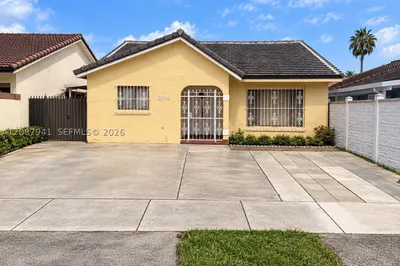 12796 NW 102 Ct 1